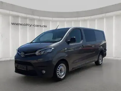 Gebraucht Toyota Proace Comfort 144 PS (105 kW) 2021 Grau Van / Kleinbus
