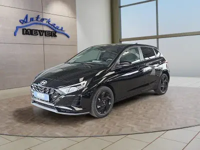 Neu Hyundai i20 90 PS (66 kW) 2026 Schwarz Kleinwagen