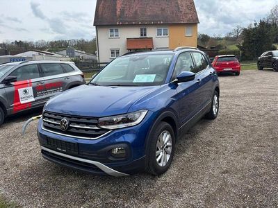 Gebraucht VW T-Cross Life 150 PS (110 kW) 2023 Reef blue metallic SUV