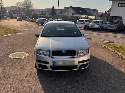 Gebraucht Skoda Fabia 54 PS (39 kW) 2007 Silber Kleinwagen