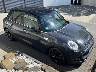 Używany Mini Cooper S 192 KM (141 kW) 2016 Czarny Hatchback