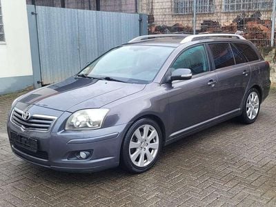 Gebraucht Toyota Avensis Travel 126 PS (92 kW) 2008 Grey metallic Kombi