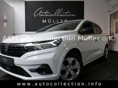 Weiss Gebraucht 2022 Dacia Sandero Essentiel Limousine | 9.997 € (Superpreis)
