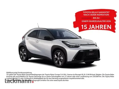 Neu Toyota Aygo X 117 PS (86 kW) 2026 Silber SUV