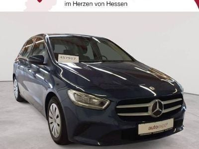 Mercedes B200