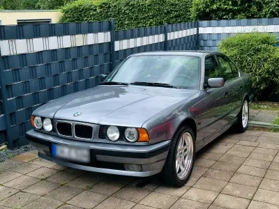 Gebraucht BMW 520 Executive 150 PS (110 kW) 1995 Grau Limousine