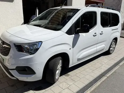Gebraucht Opel Combo-e Life XL Ultimate 100 kW (136 PS) 2023 Weiß Kombi
