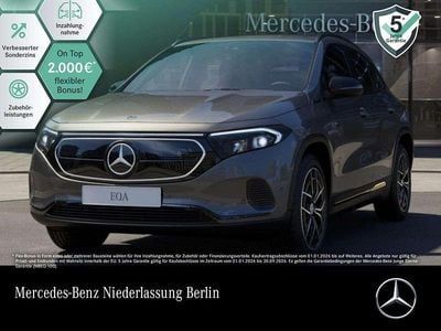 Mountain grau Gebraucht 2022 Mercedes EQA250 Advanced SUV | 30.890 € (Fairer Preis)