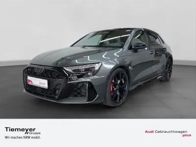 Neu Audi RS3 Sport 400 PS (294 kW) 2026 Schwarz Limousine