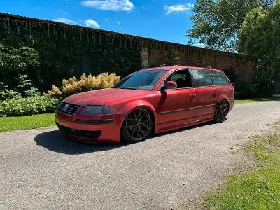 Gebraucht VW Passat 180 PS (132 kW) 2003 Rot Kombi