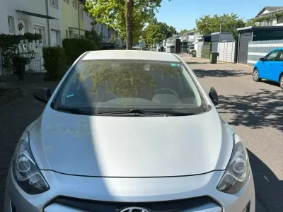 Brugt Hyundai i30 100 HK (73 kW) 2013 Grå Sedan