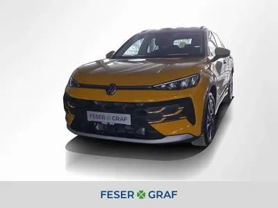 Nuova VW T-Roc Life 116 CV (85 kW) 2026 Giallo SUV