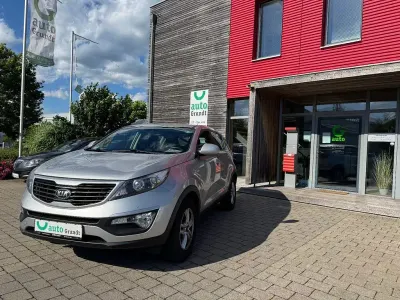 Gebraucht Kia Sportage Attract 135 PS (99 kW) 2014 (9s) machine silver m SUV