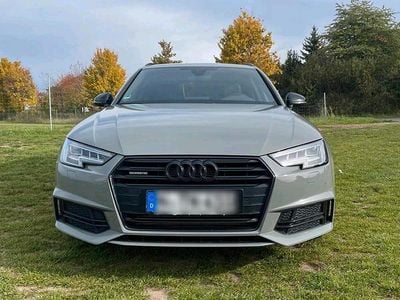 Grau Gebraucht 2018 Audi A4 Black Edition Kombi | 17.999 € (Fairer Preis)