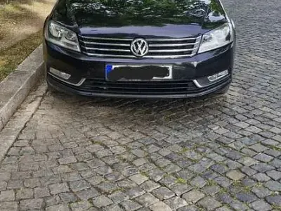 Gebraucht VW Passat Highline 140 PS (102 kW) 2011 Schwarz Kombi
