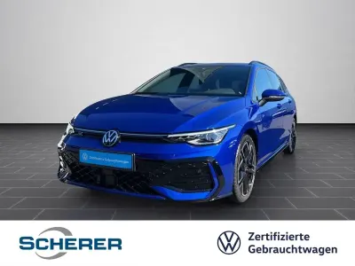 Gebraucht VW Golf VIII R-line 150 PS (110 kW) 2025 Lapiz blue metallic (metallic) Kombi