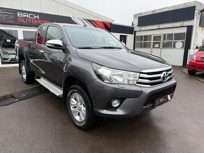 Grau Gebraucht 2016 Toyota HiLux Abholung | 27.890 € (Fairer Preis)