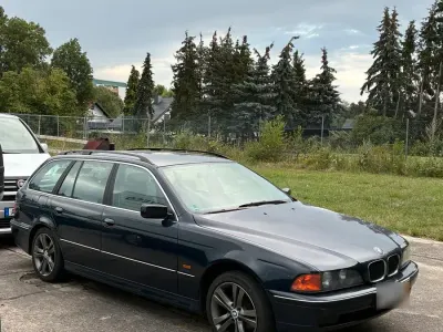 Gebraucht BMW 520 170 PS (125 kW) 1999 Blau Kombi