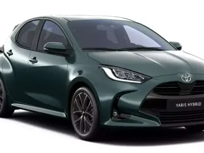Neu Toyota Yaris 116 PS (85 kW) 2026 Everest green metallic Kleinwagen
