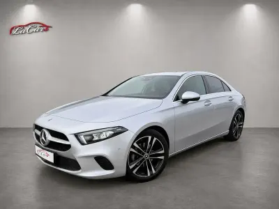 Gebraucht Mercedes A200 AMG line 163 PS (119 kW) 2020 Silber Limousine