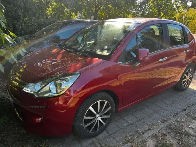 Gebraucht Citroën C3 PureTech 82 PS (60 kW) 2015 Rot Kleinwagen