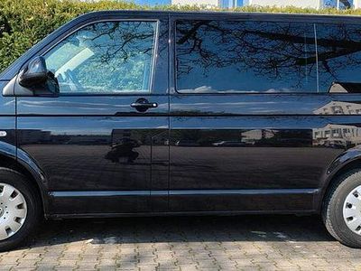 Gebraucht VW T5 Comfortline 140 PS (102 kW) 2013 Schwarz Van