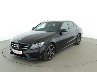 Używany Mercedes C400 AMG line 333 KM (244 kW) 2018 Czarny Sedan/Limuzyna