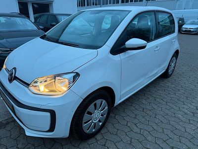 Weiß Gebraucht 2018 VW up! Kleinwagen | 4.500 €