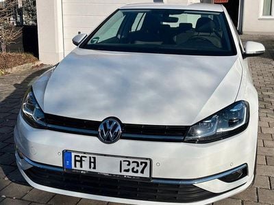 Weiß Gebraucht 2019 VW Golf Edition Limousine | 16.650 € (Guter Preis)