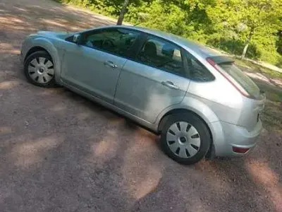 Gebraucht Ford Focus Style 110 PS (80 kW) 2009 Limousine