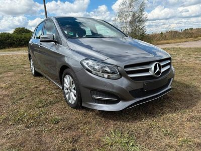 Mercedes B180