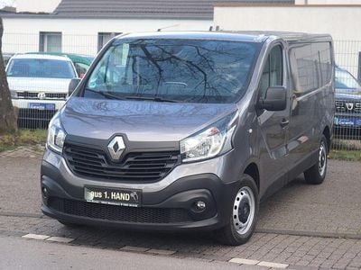 Gebraucht Renault Trafic Komfort 120 PS (88 kW) 2017 Grau Van / Kleinbus