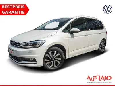 Gebraucht VW Touran Active 150 PS (110 kW) 2021 Weiß Van / Kleinbus