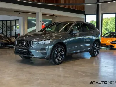 Gebraucht Volvo XC60 Business Edition 250 PS (183 kW) 2026 Grün SUV