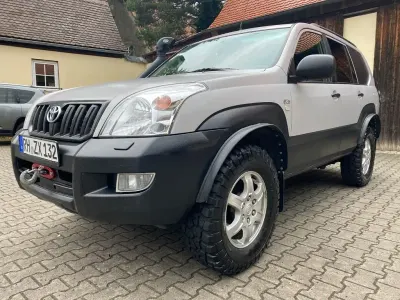 Gebraucht Toyota Land Cruiser 173 PS (127 kW) 2009 Grau SUV