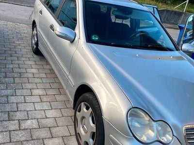 Mercedes C180
