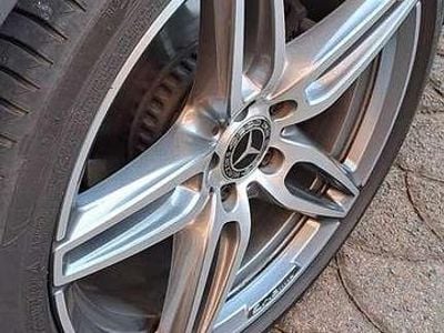Mercedes E200