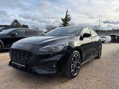 Shadow black Gebraucht 2019 Ford Focus ST-Line Limousine | 14.490 € (Fairer Preis)