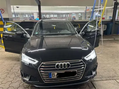 Gebraucht Audi A4 Sport 150 PS (110 kW) 2018 Schwarz Kombi
