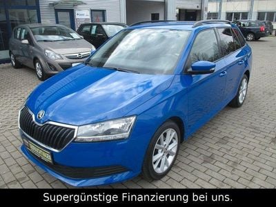 Usata Skoda Fabia Ambition 95 CV (69 kW) 2022 Blu Utilitaria