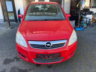 Gebraucht Opel Zafira 170 PS (125 kW) 2008 Rot Van / Kleinbus