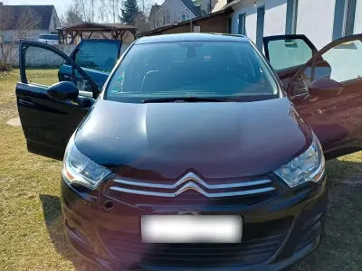 Gebraucht Citroën C4 120 PS (88 kW) 2012 Schwarz Limousine