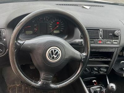 VW Golf IV