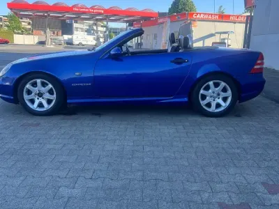 Gebraucht Mercedes SLK230 193 PS (141 kW) 1998 Blau Cabrio