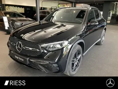 Gebraucht Mercedes GLC220 AMG 197 PS (144 kW) 2025 Metalliclack obsidianschwarz SUV