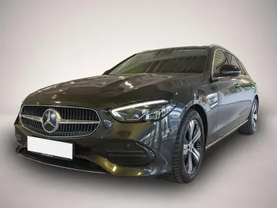 Gebraucht Mercedes C200 163 PS (119 kW) 2023 Manufacturer