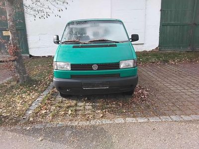 Second-hand VW Transporter 84 CP (61 kW) 1999 Verde Van