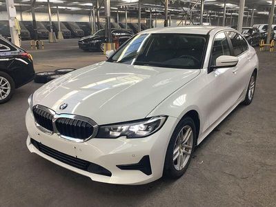 Gebraucht BMW 320 Advantage 190 PS (139 kW) 2020 Weiß Limousine