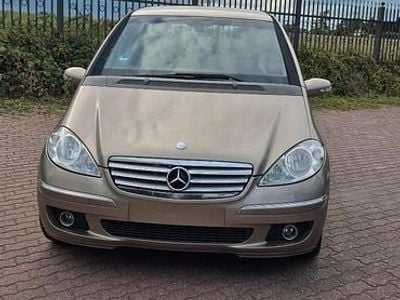 Mercedes A200