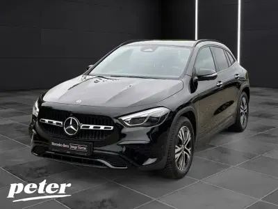 Gebraucht Mercedes GLA200 Progressive 163 PS (119 kW) 2025 Unilack nachtschwarz SUV